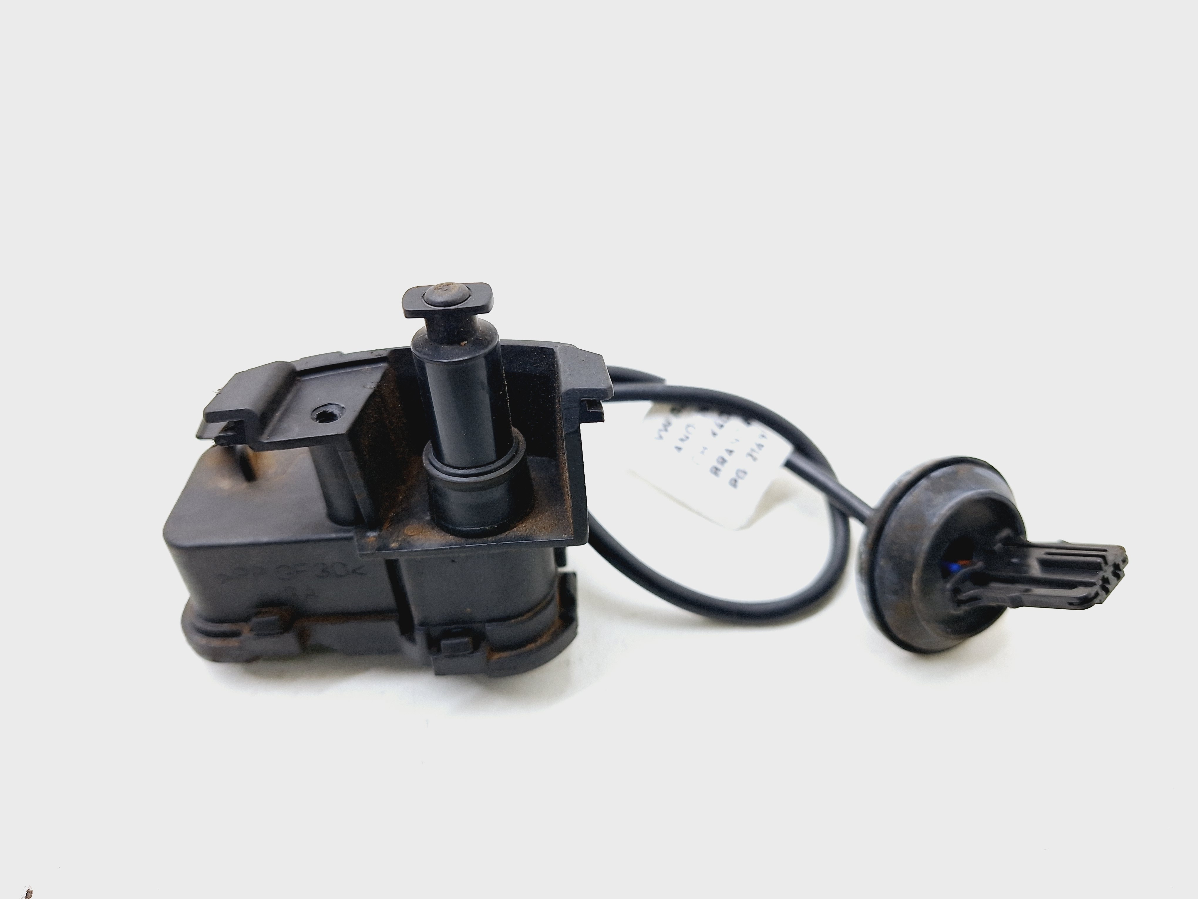 Motor Atuador Portinhola Vw Golf Gti 2.0 2019 5c6810773k