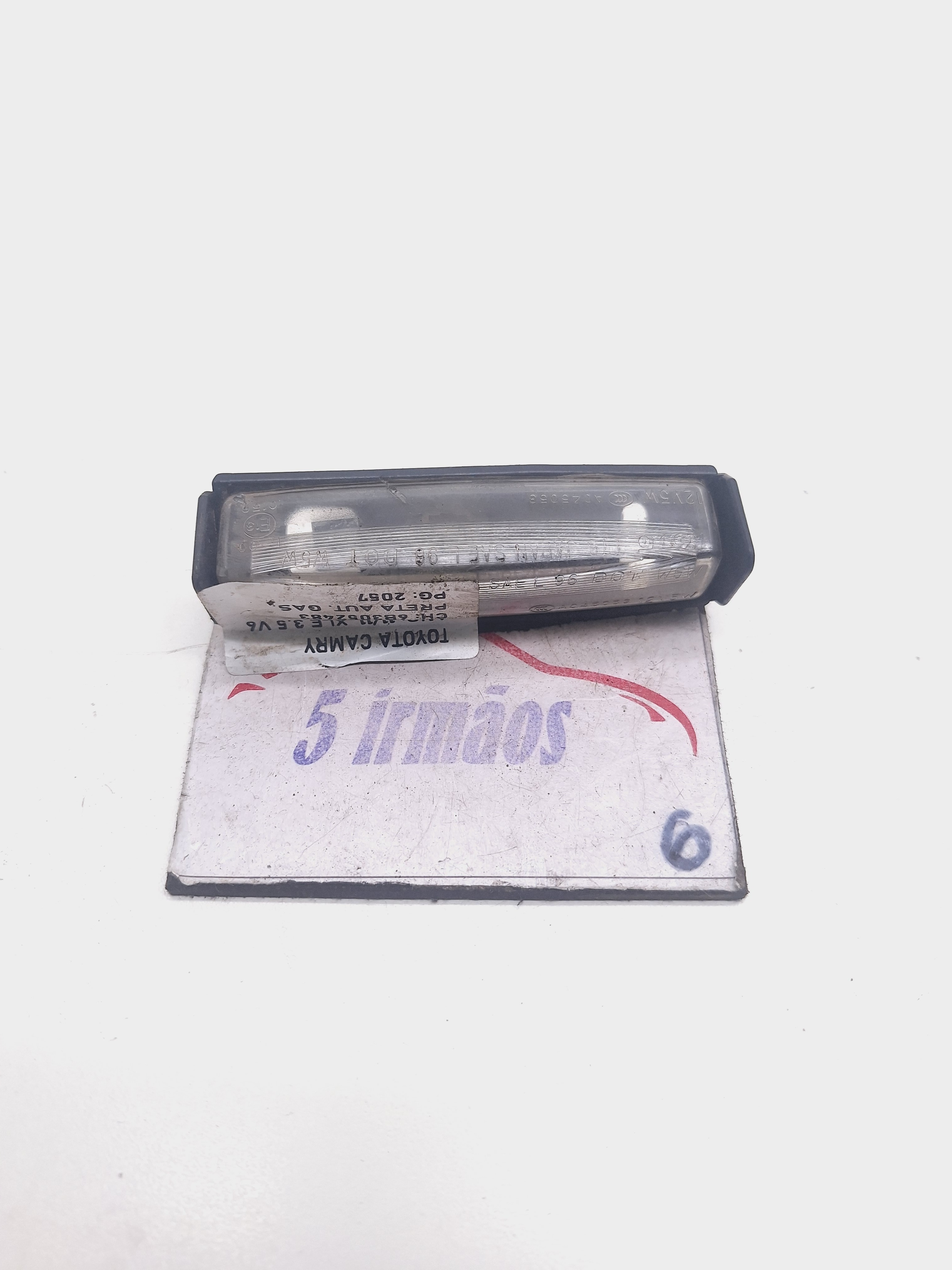 Luz Placa Traseira Toyota Camry 3.5 V6 2010 2011