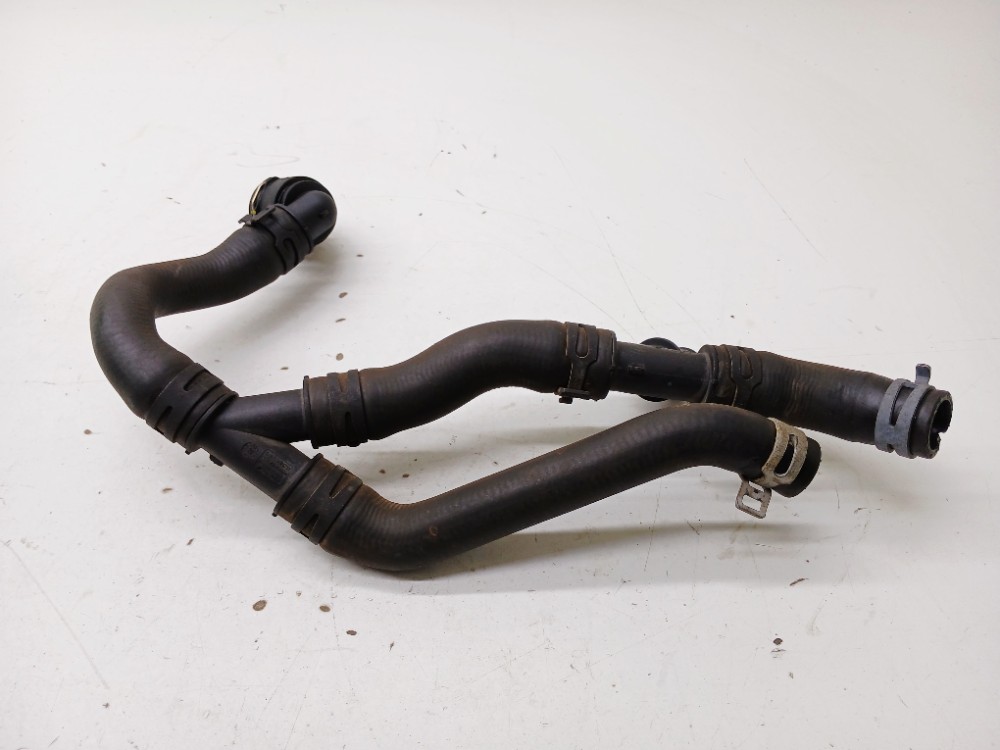 Mangueira Agua Radiador Vw Jetta Tsi 1.4t 2019 5q0122073