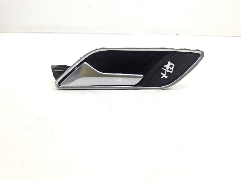 Maçaneta Traseira Esquerda Audi A3 Sedan 2.0 2021 9v3837019c Traseira