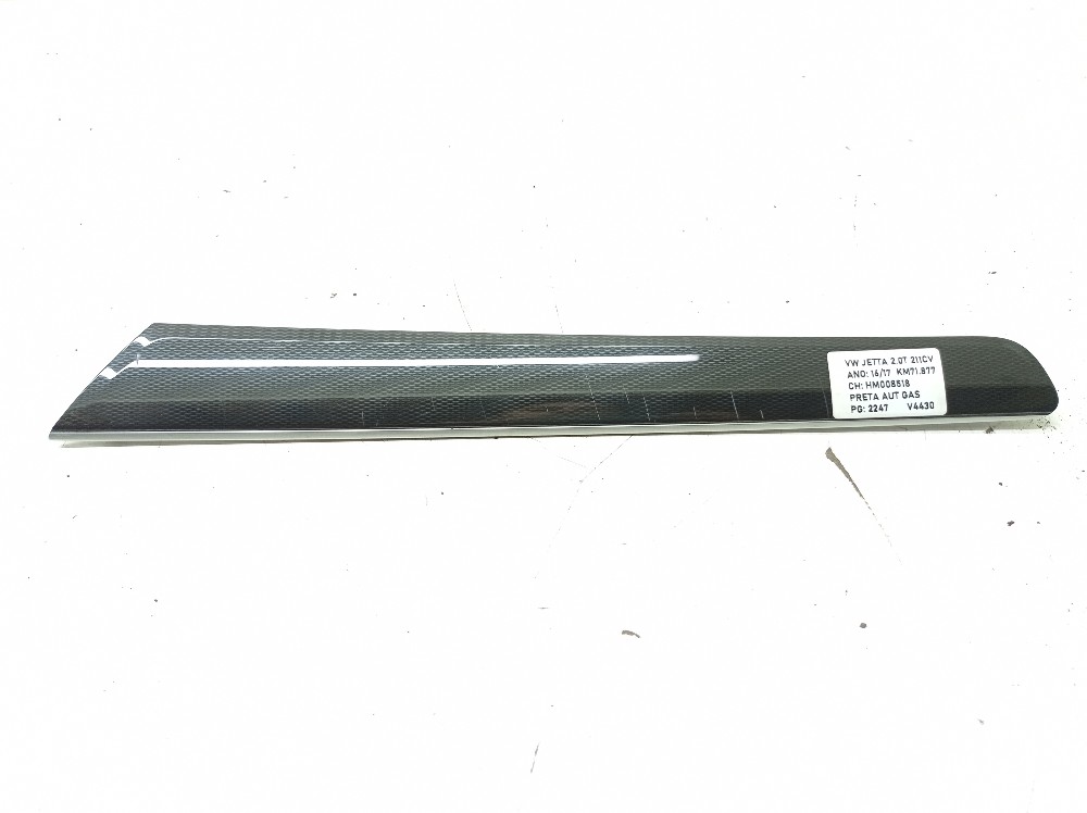 Acabamento Esquerdo Porta Dianteira Vw Jetta Tsi 2.0 2016