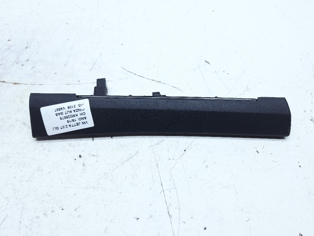 Acabamento Esquerdo Painel Vw Jetta Gli 2.0 2019 17b858415a