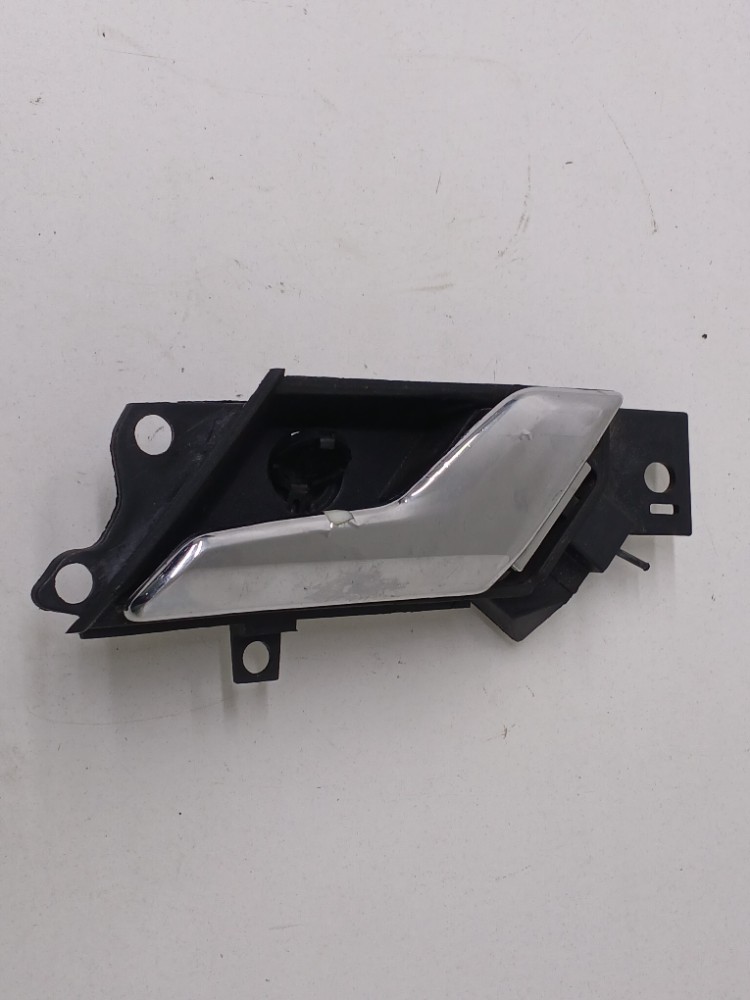 Maçaneta Interna Dianteira Direita Gm Capitiva 3.0 V6 2013