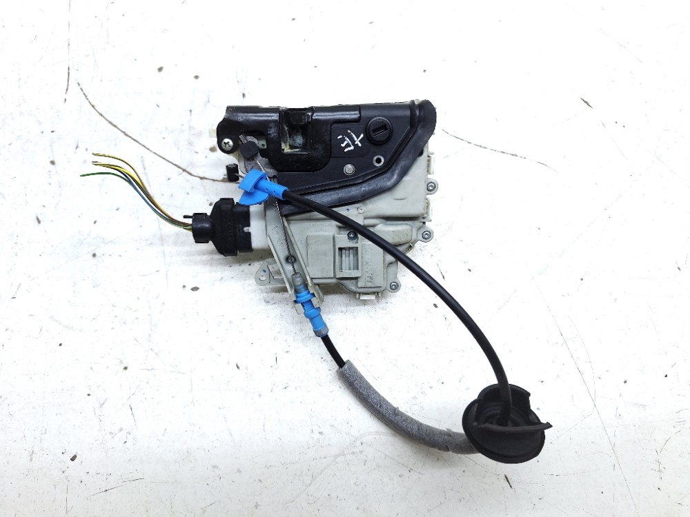 Fechadura Porta Traseira Esquerda A3 2.0 2016 8k0839015