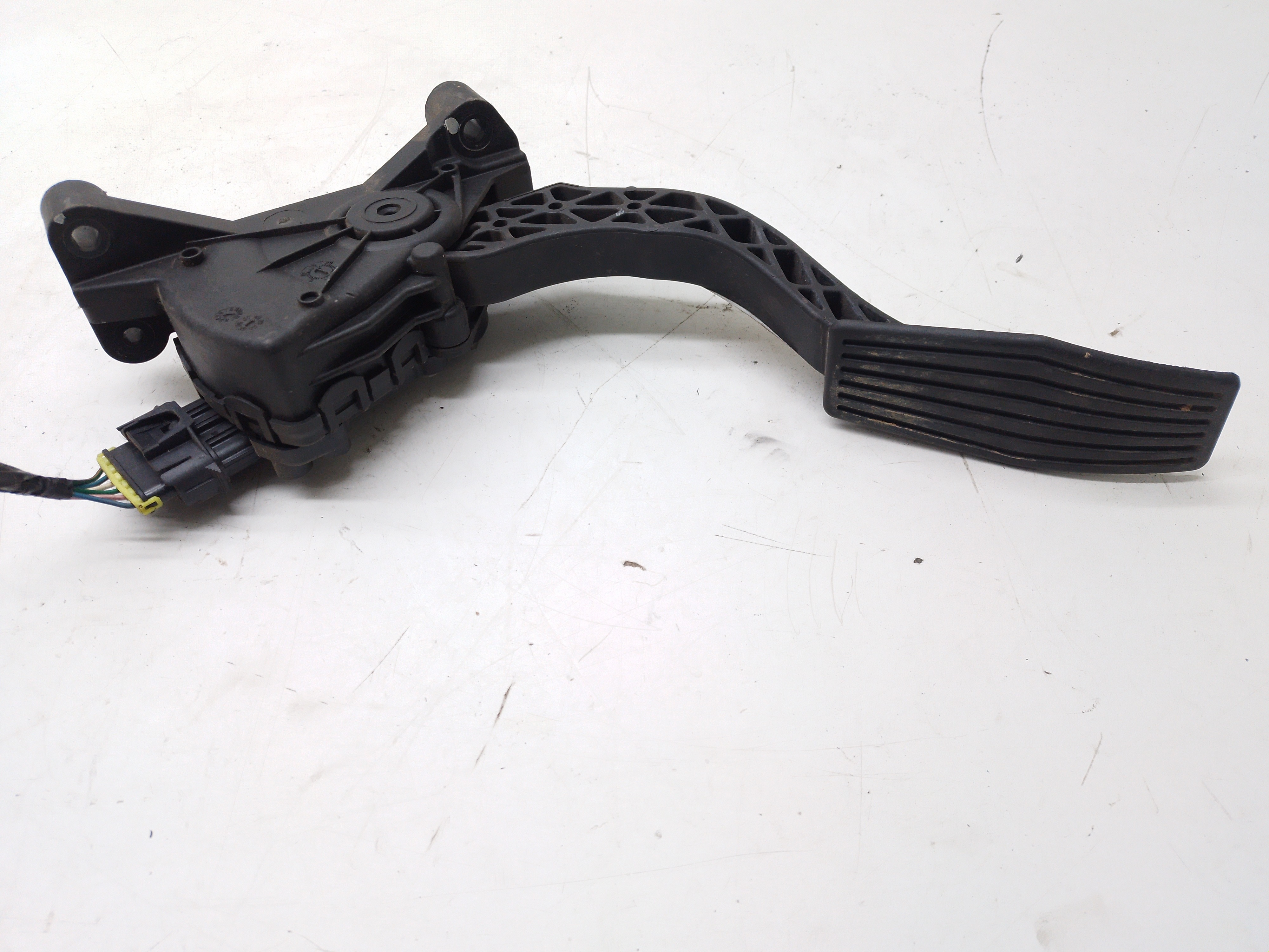 Pedal Acelerador Kia Carnival 3.8 2008 / 2009 Nº327004dxxx