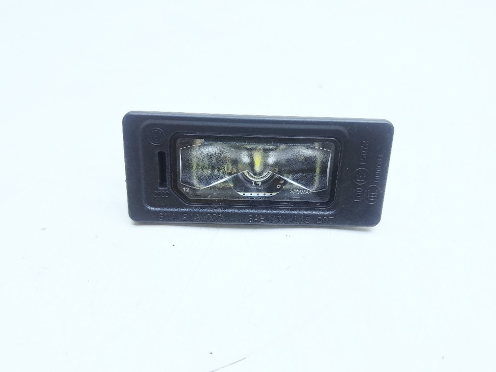 Luz Placa Traseira Vw Tiguan Tsi 2.0 2021 5NA943021