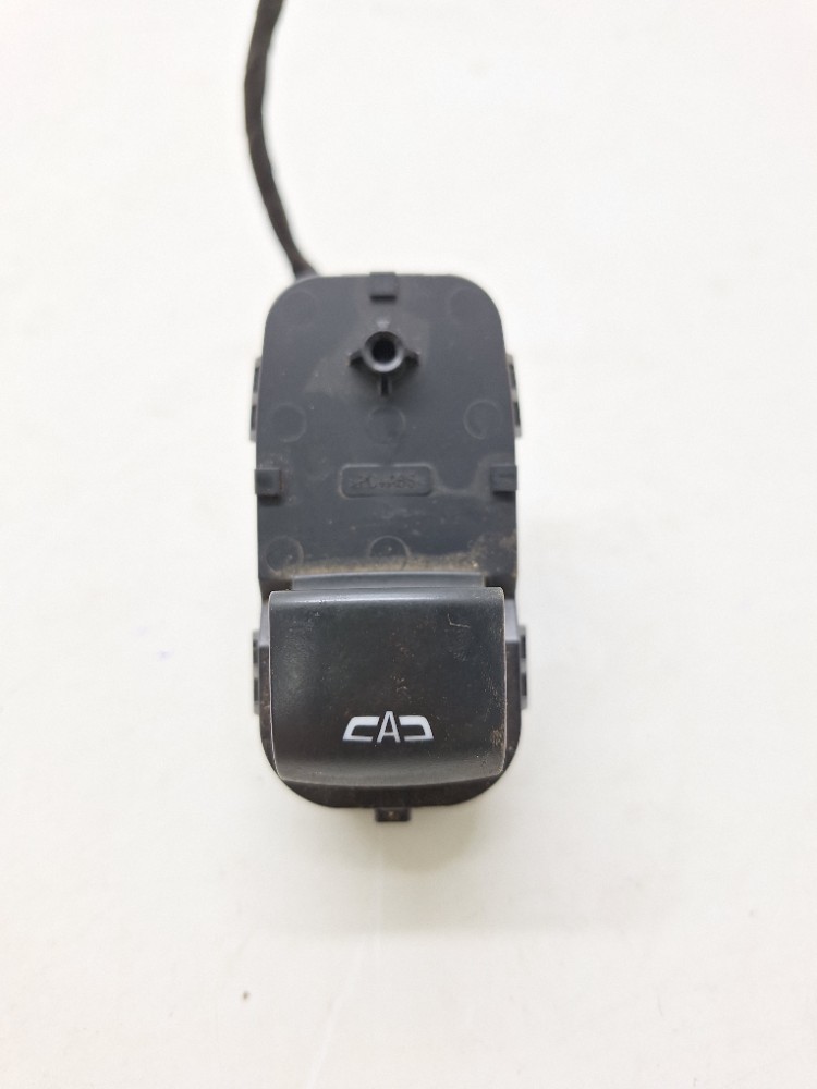 Botão Vidro Traseiro Direito Gm Equinox 2.0 2017 23343983
