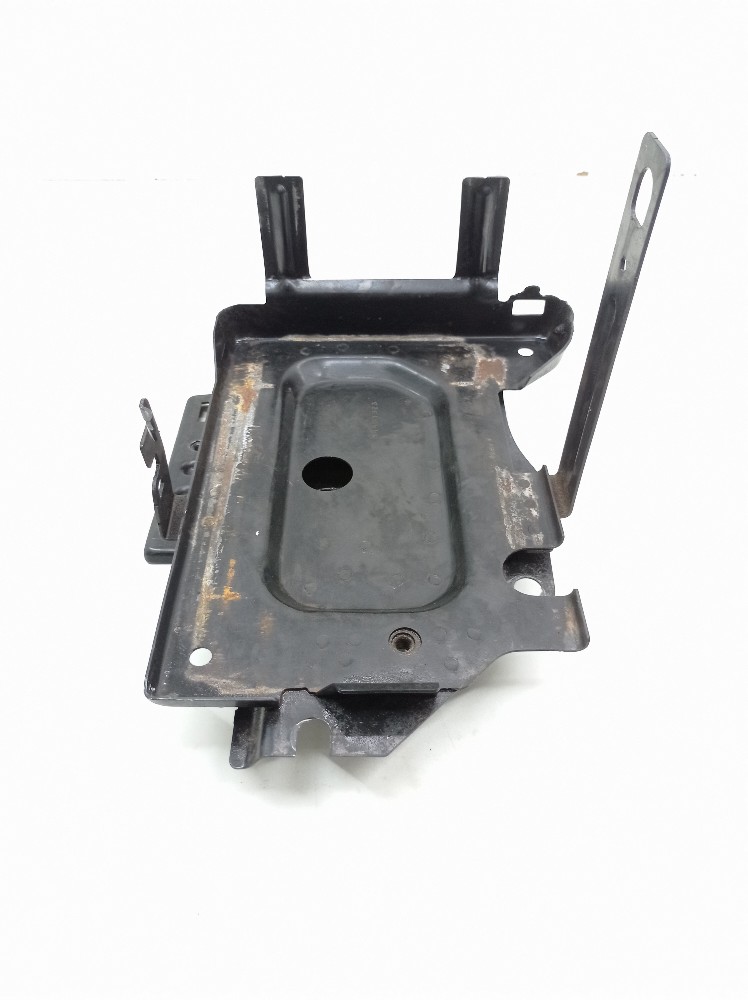 Suporte Caixa Bateria Gm Equinox 2.0 2018 2019 84401323