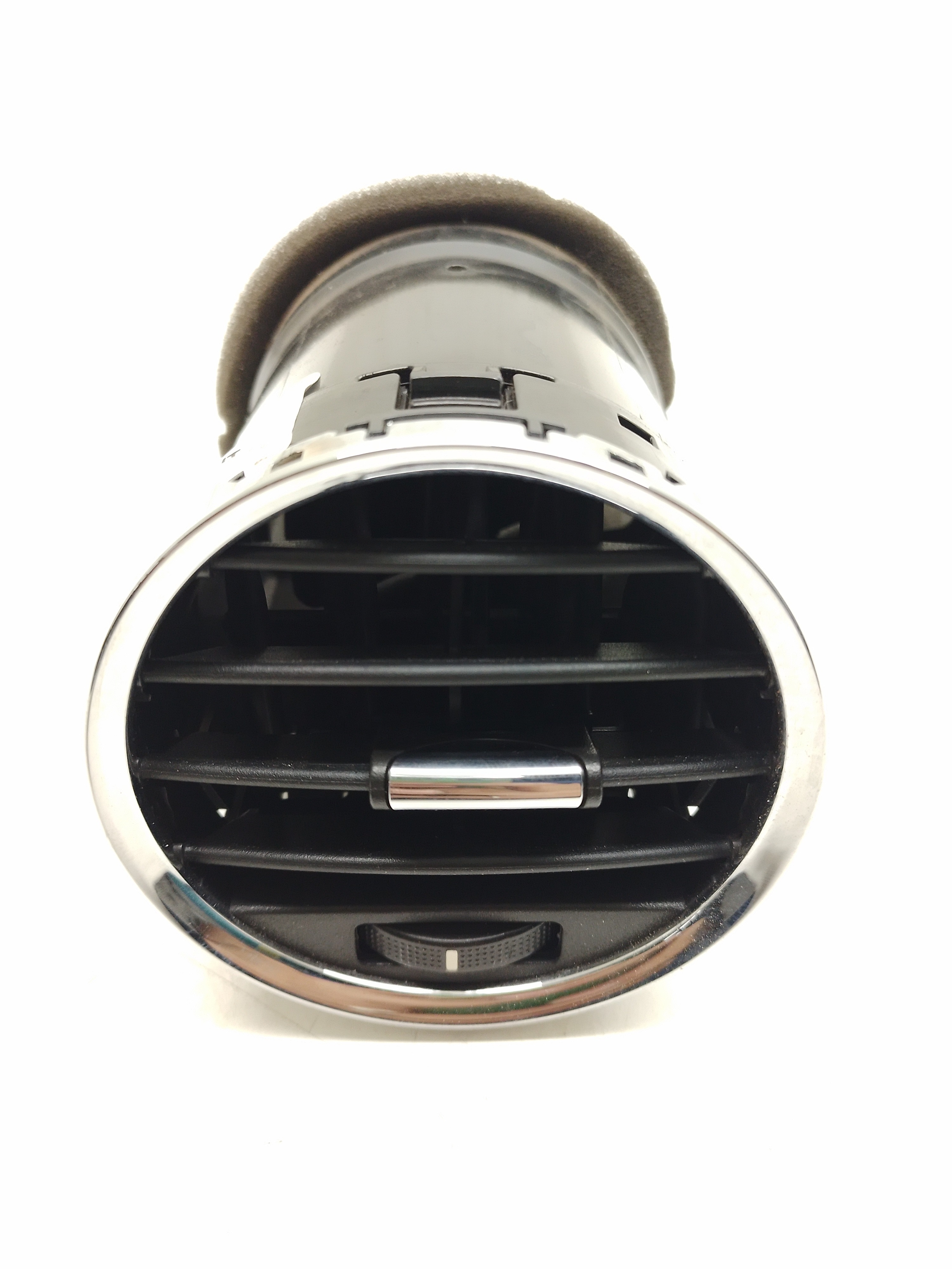 Difusor Ar Esquerdo Gm Captiva 2.4 2009 / 2010