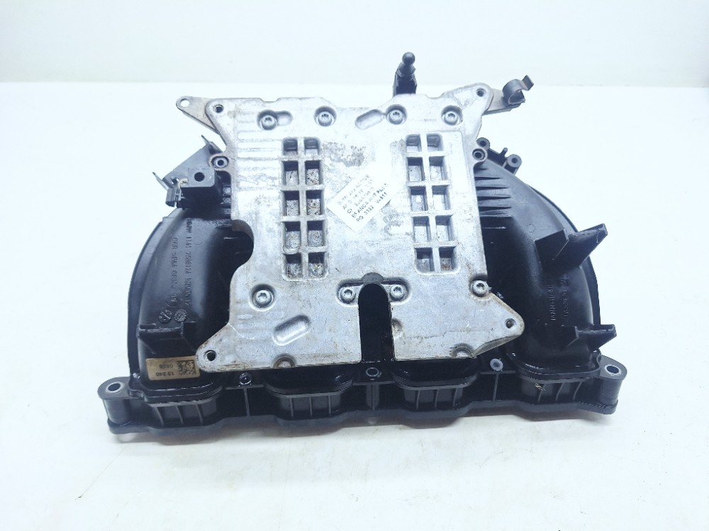 Coletor Admissão Bmw 320i 2.0 Active 2018 7588126