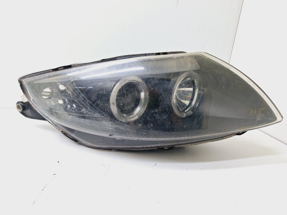 Farol Direito Bmw 120i 2.0 2005 Retirada De Peças  Direito/passageiro
