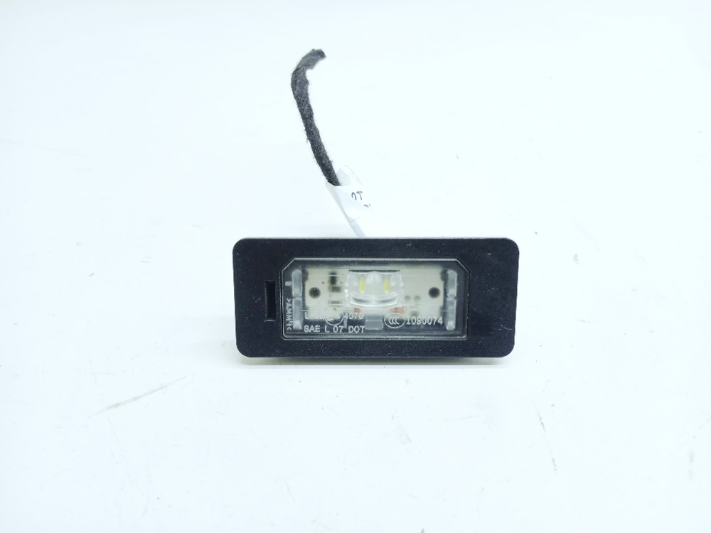 Luz Placa Traseira Bmw 320 Active 2.0 2016