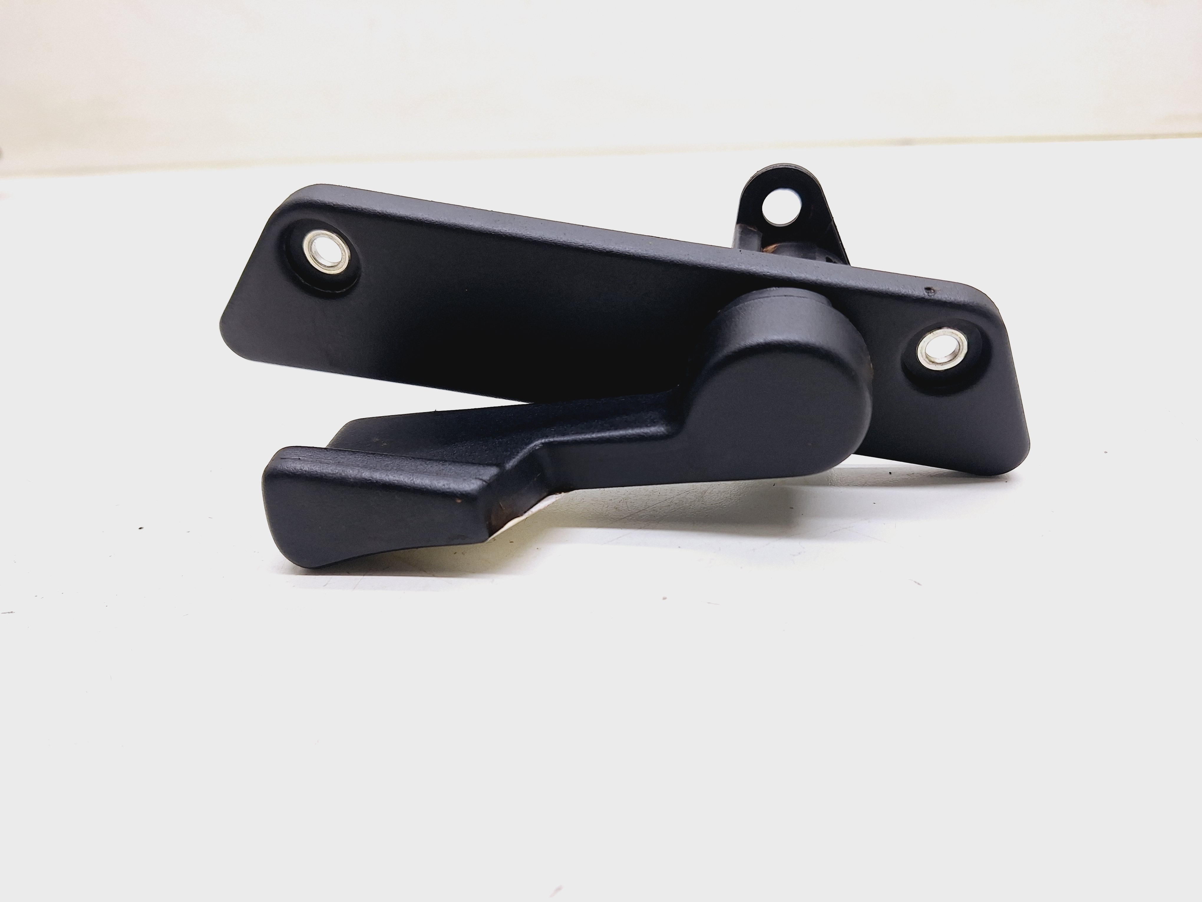 Alavanca Abertura Porta Malas Fiat Toro 2.0 2021 Nº735270726