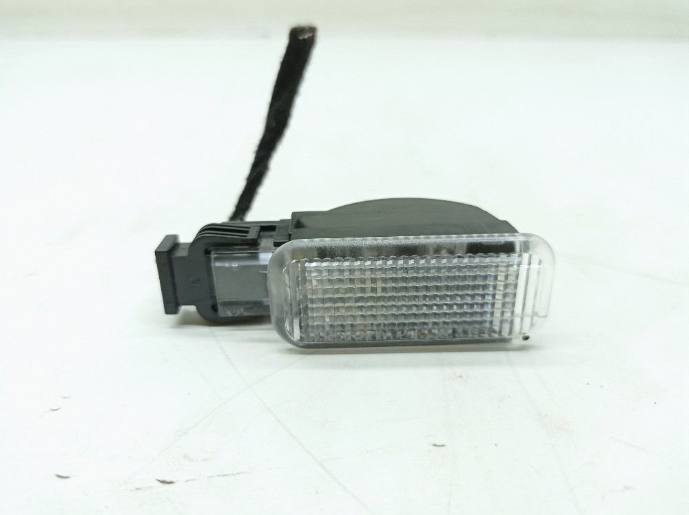 Luz Cortesia Porta Luvas Audi Q3 Sportback 2.0 2023 2024