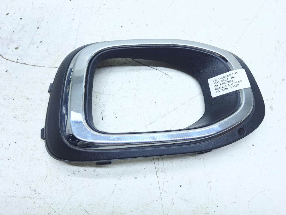 Grade Farol Milha Direito Vw Tcross Tsi 1.4 2024 2gp853666