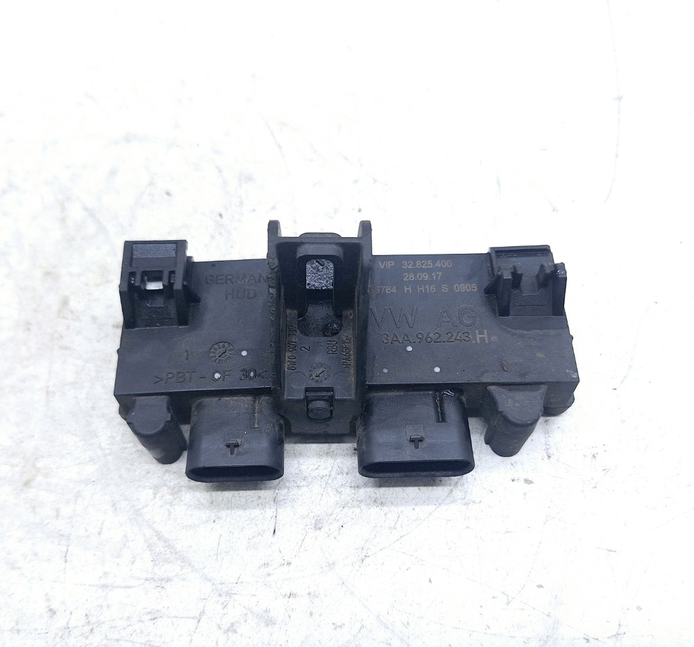 Módulo Controle Keyless Audi A4 2.0 2018 3aa962243h
