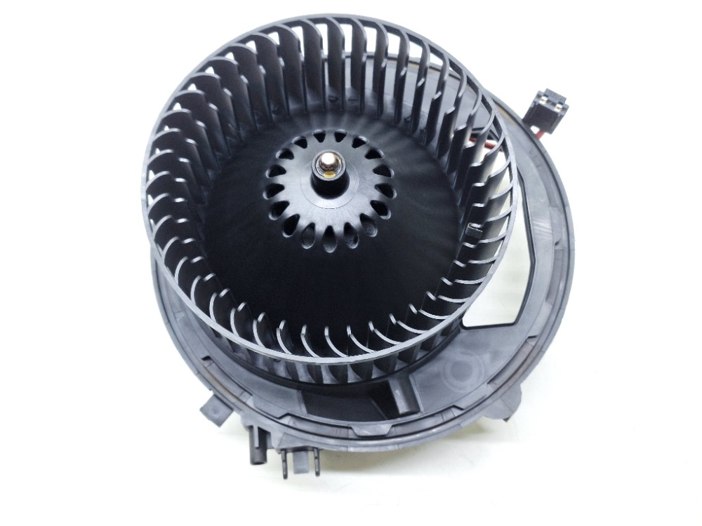 Motor Ar Forçado Vw Tiguan 2.0t 2018 3q1819021c