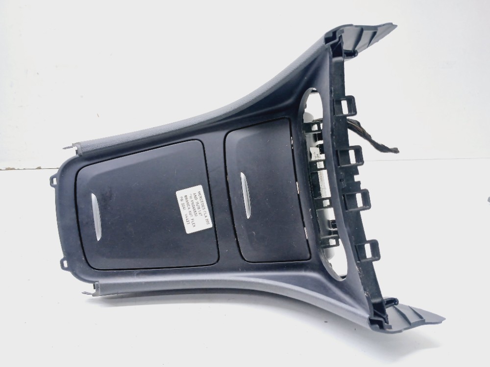 Porta Objetos Console Central Mercedes Cla200 1.6 2015