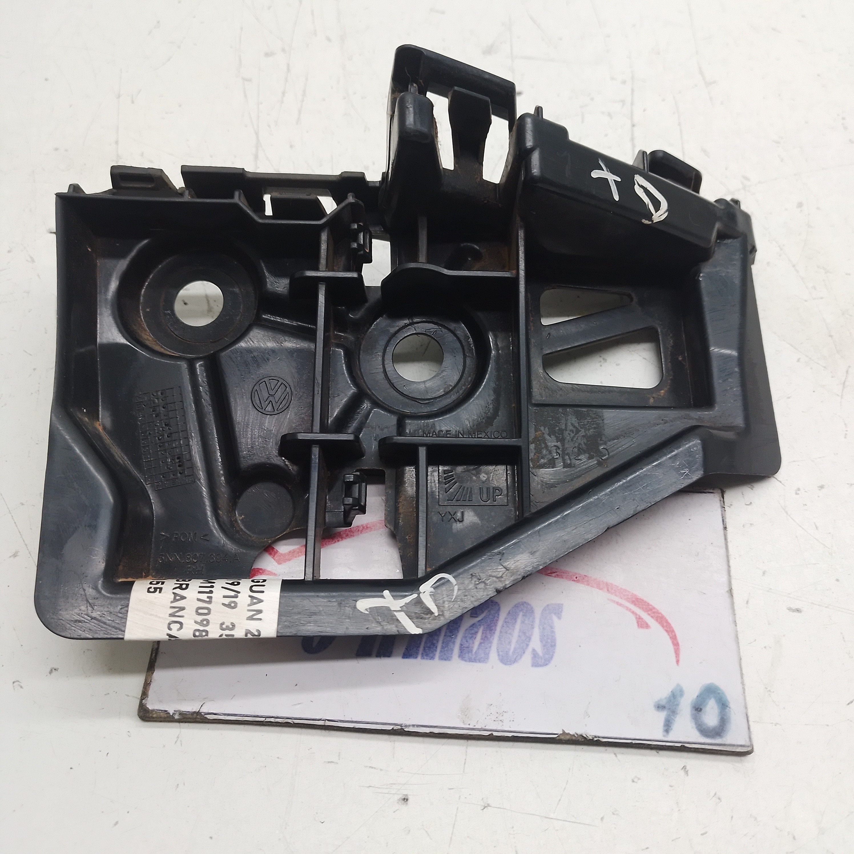 Guia Parachoque Traseiro Direito Vw Tiguan 350 2.0 2019