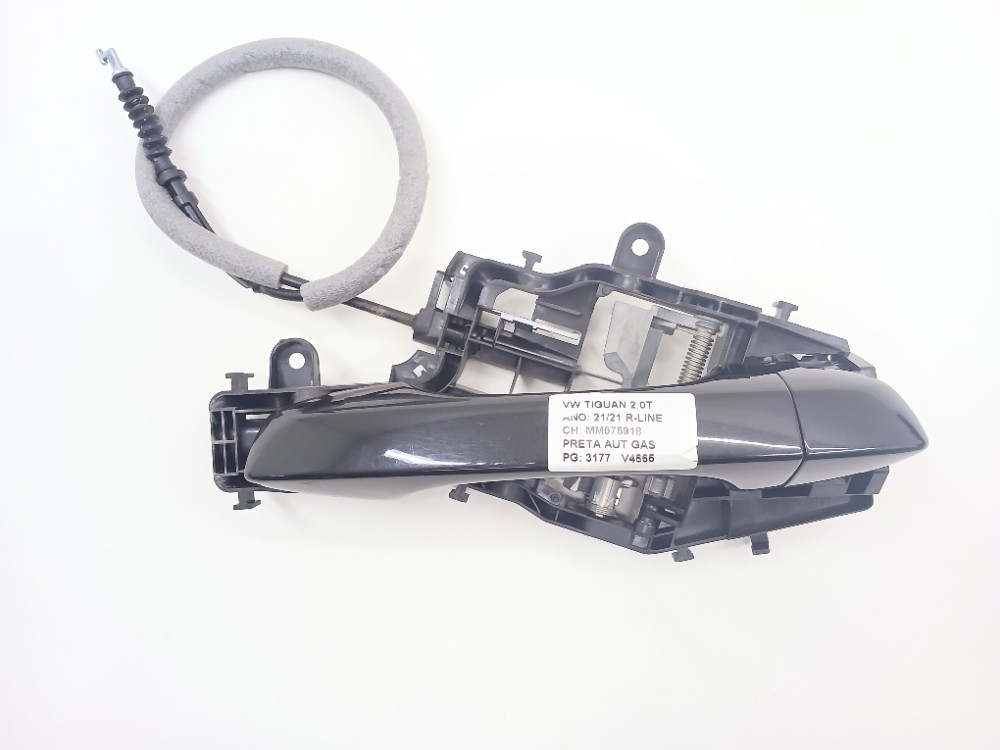 Maçaneta Externa Traseira Direita Vw Tiguan Tsi 2.0 2021 Preto Traseira