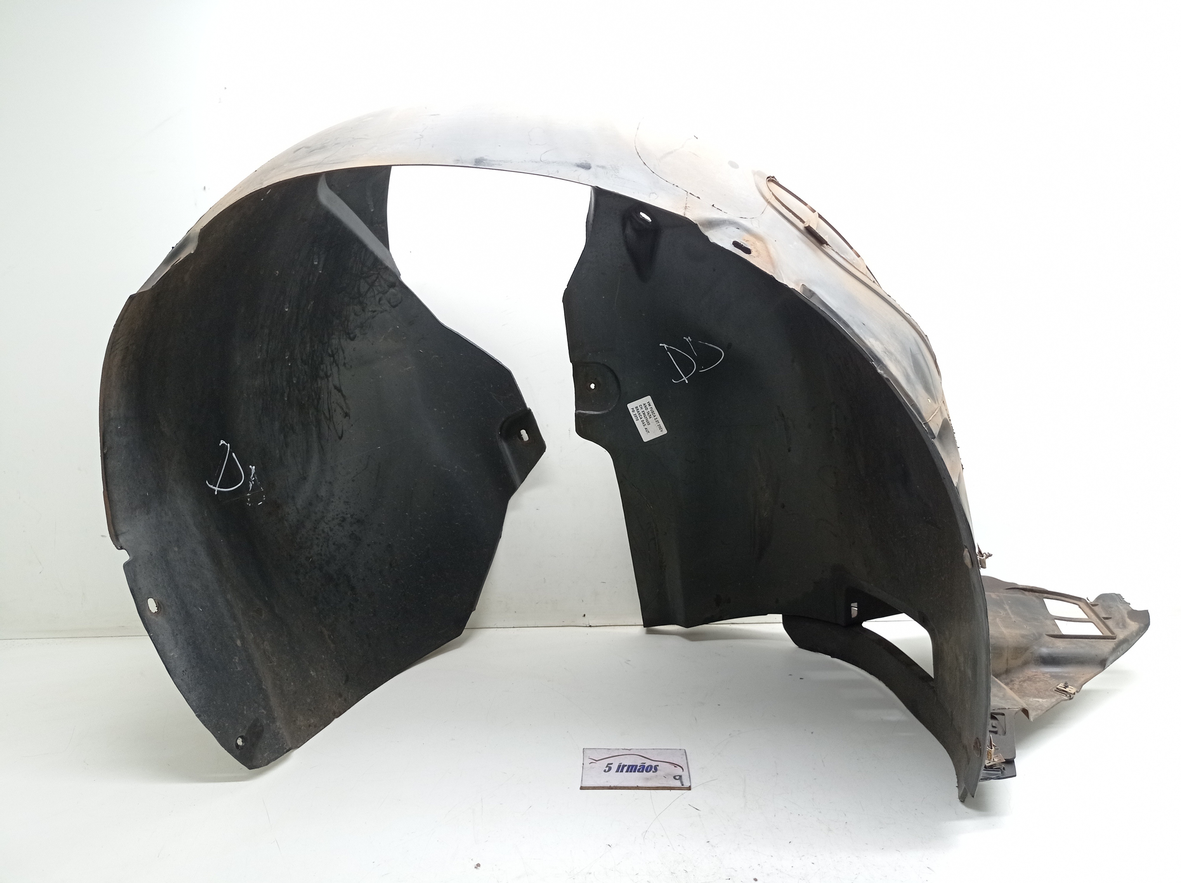 Parabarro Dianteiro Direito Vw Fusca Tsi 2.0 2013 / 2014