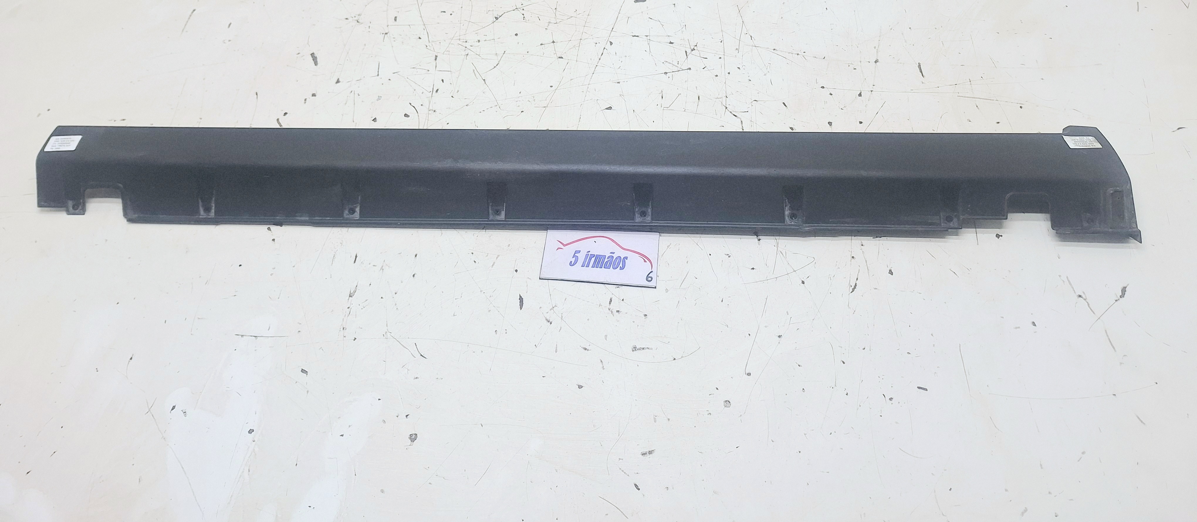 Spoiler Lateral Esquerdo Kia Sorento 2.4 2012 Nº877512p000 Preto