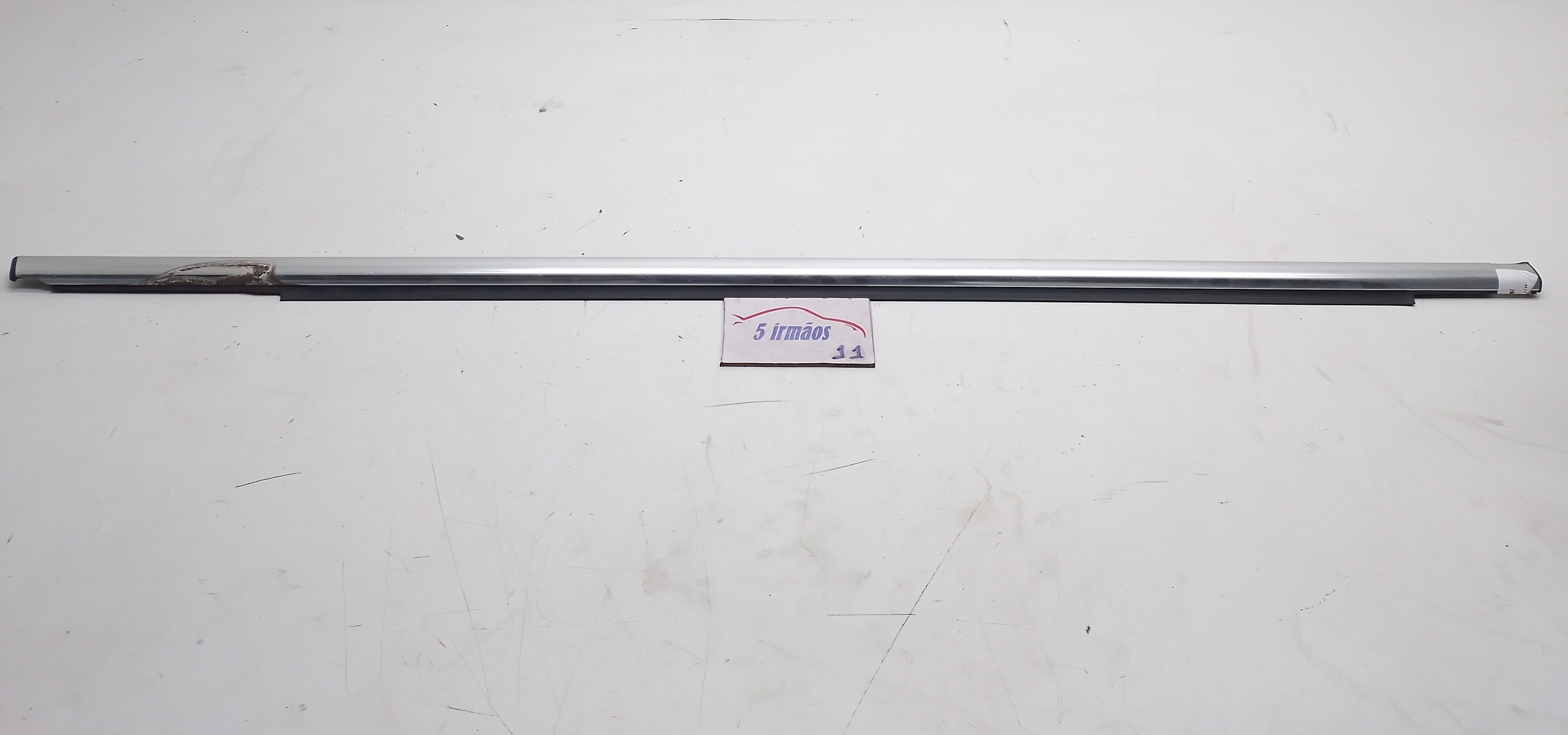 Pestana Porta Dianteira Direita Vw Tiguan Tsi 2.0 2011