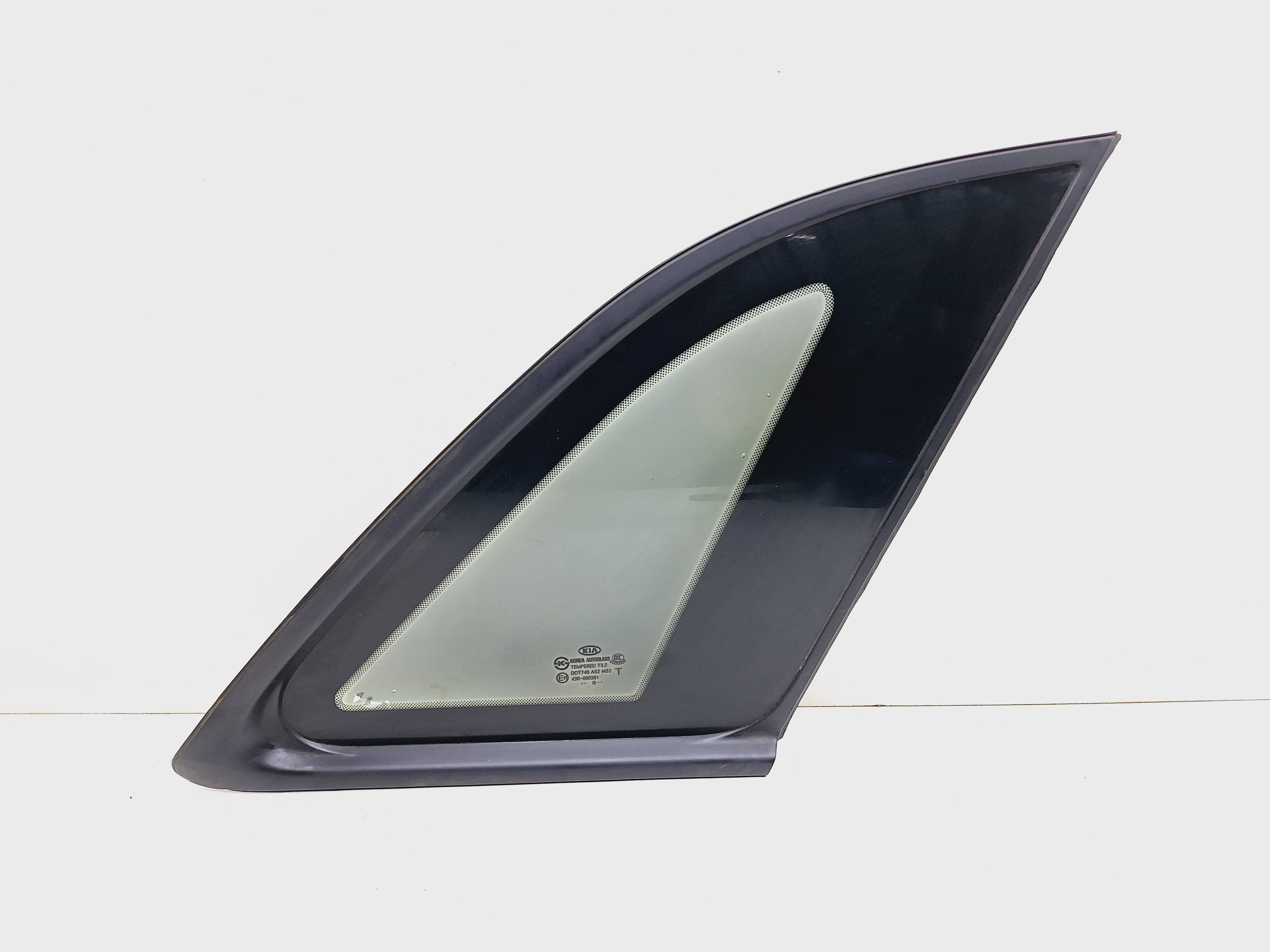 Vidro Fixo Traseiro Direito Kia Sorento 4×4 3.5 2013/ 2014