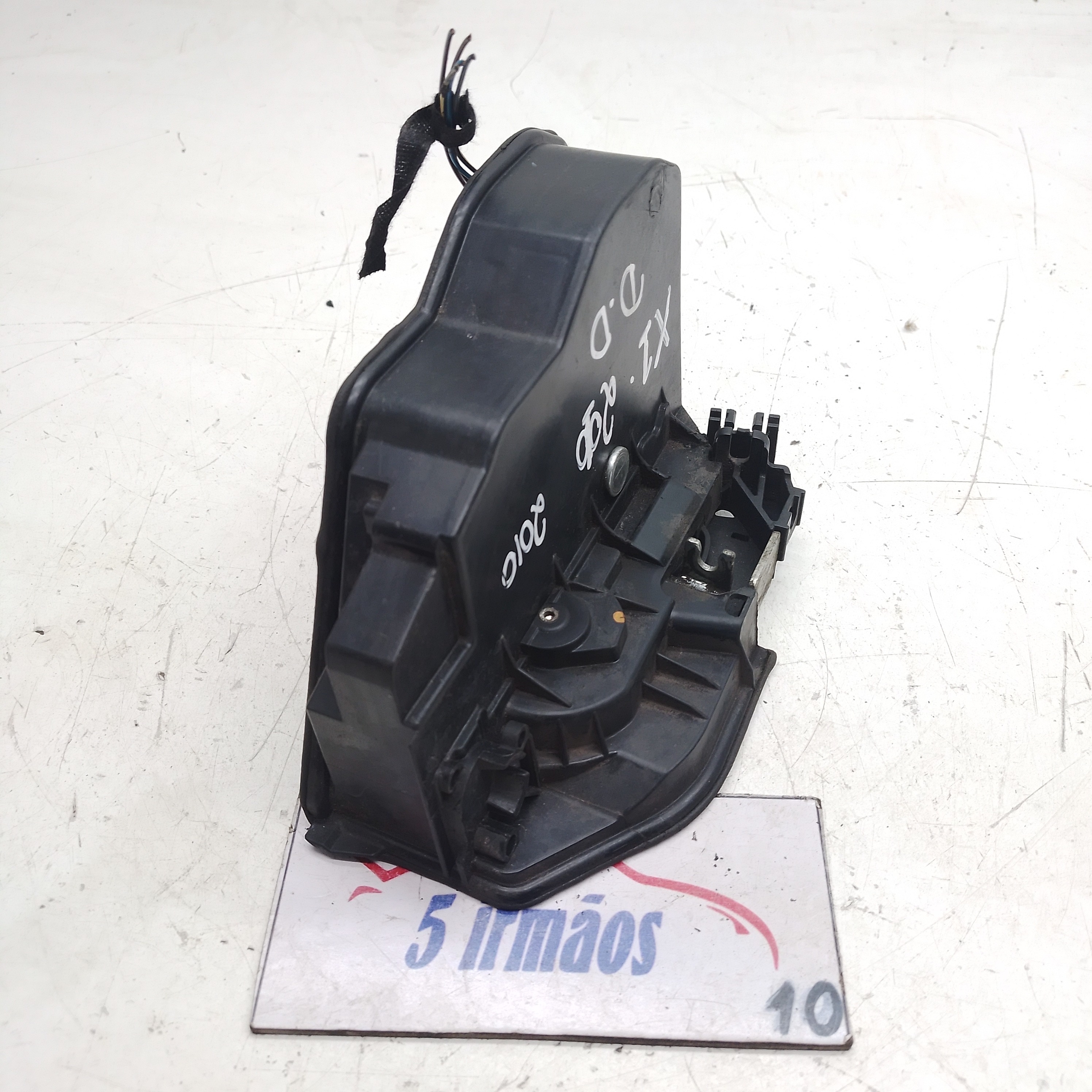 Fechadura Porta Dianteira Direita Bmw X1 2.0 2010