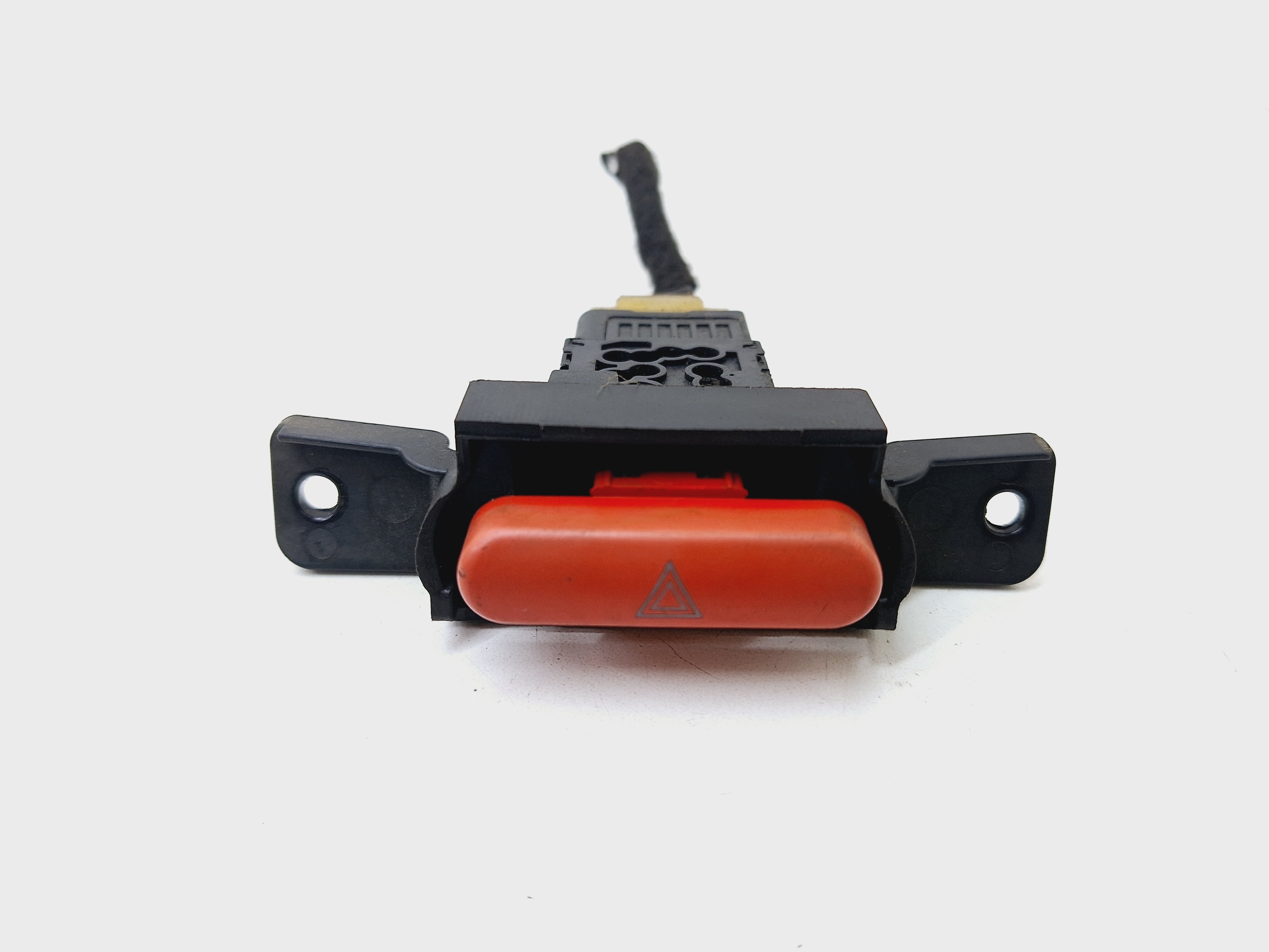Botão Pisca Alerta Chery Face 1.3 2010 2011 S12378010 Vermelho E Preto