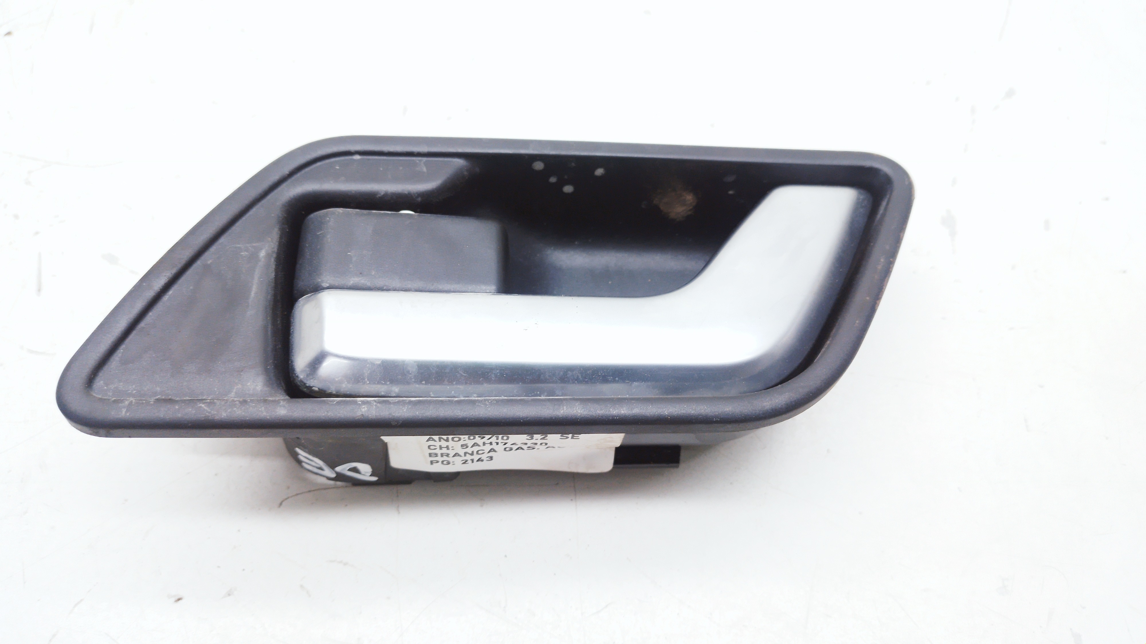 Maçaneta Interna Dianteira Esquerda Freelander 2 2009/ 2010 Preto