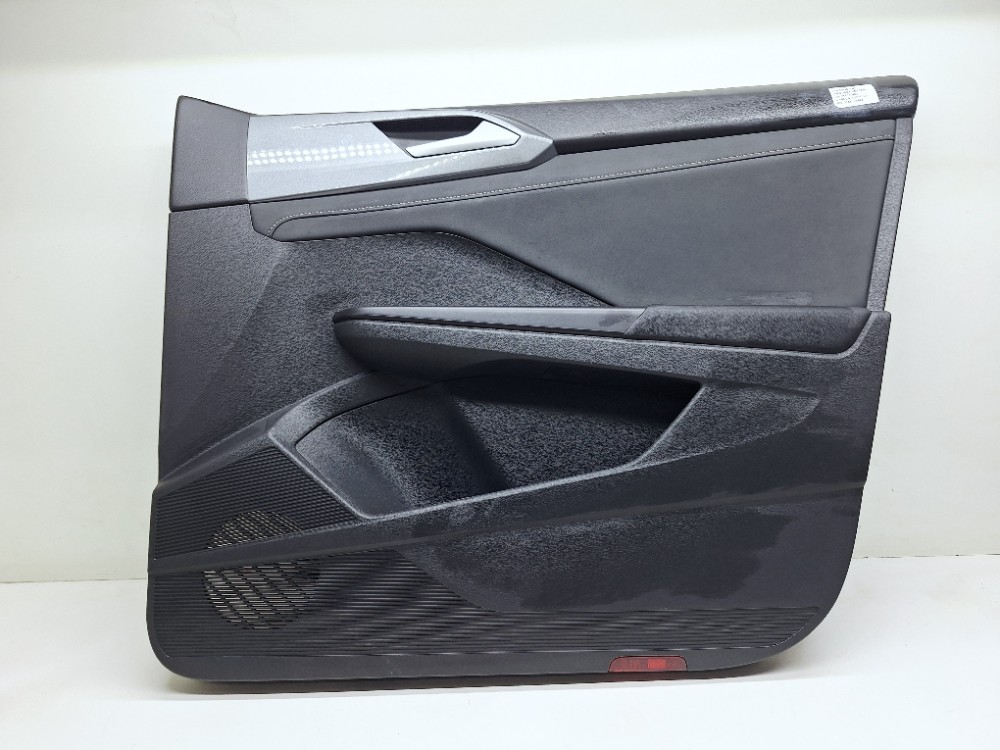Forro Porta Dianteiro Direito Vw Taos Tsi 1.4 2024 2gj867134