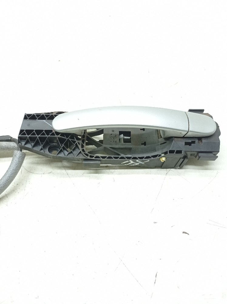 Maçaneta Externa Traseira Esquerda Vw Jetta Tsi 2.0 2013