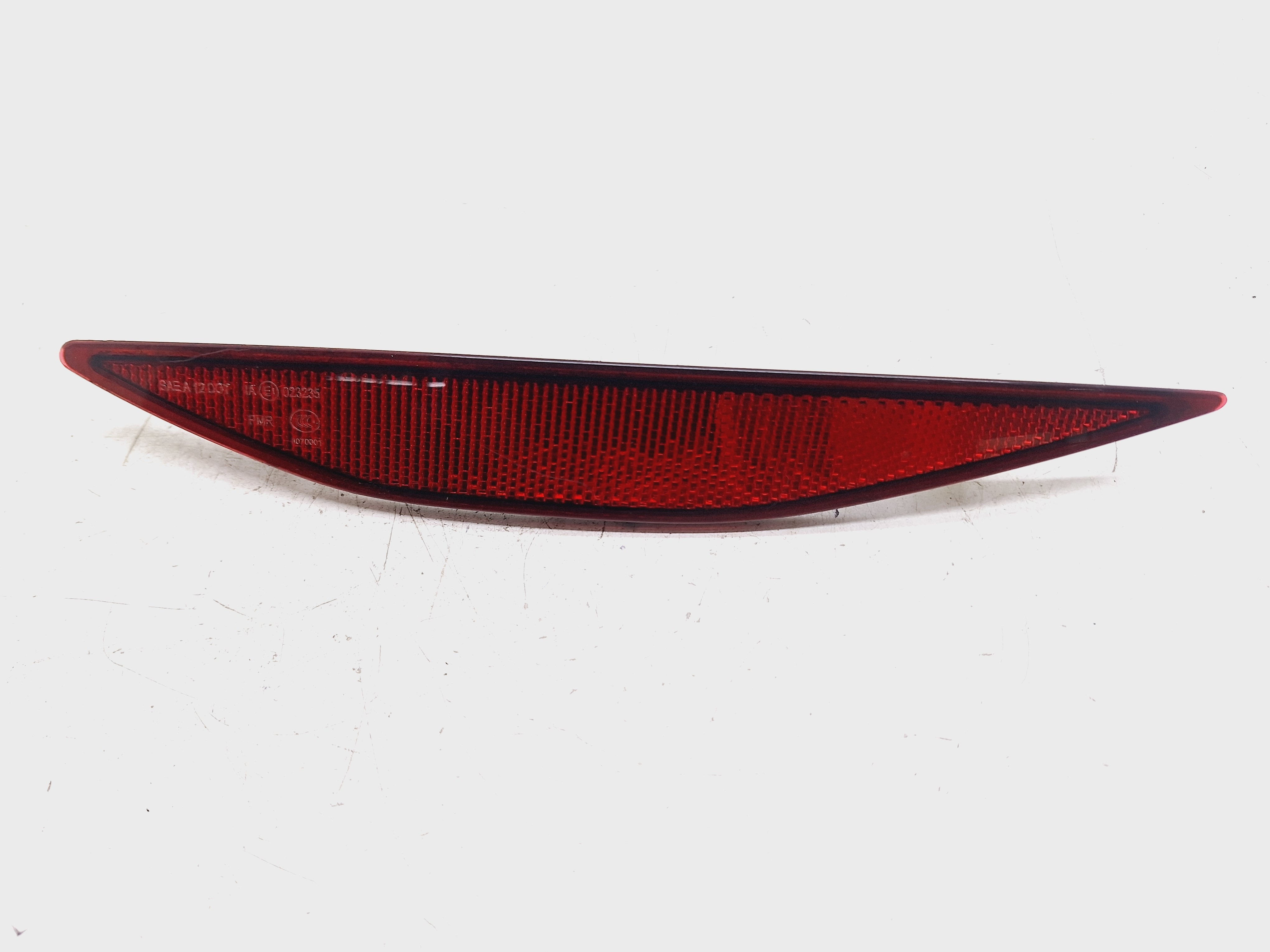Refletor Olho Gato Traseiro Esquerdo Vw Golf Tsi 1.4 2015 Vermelho