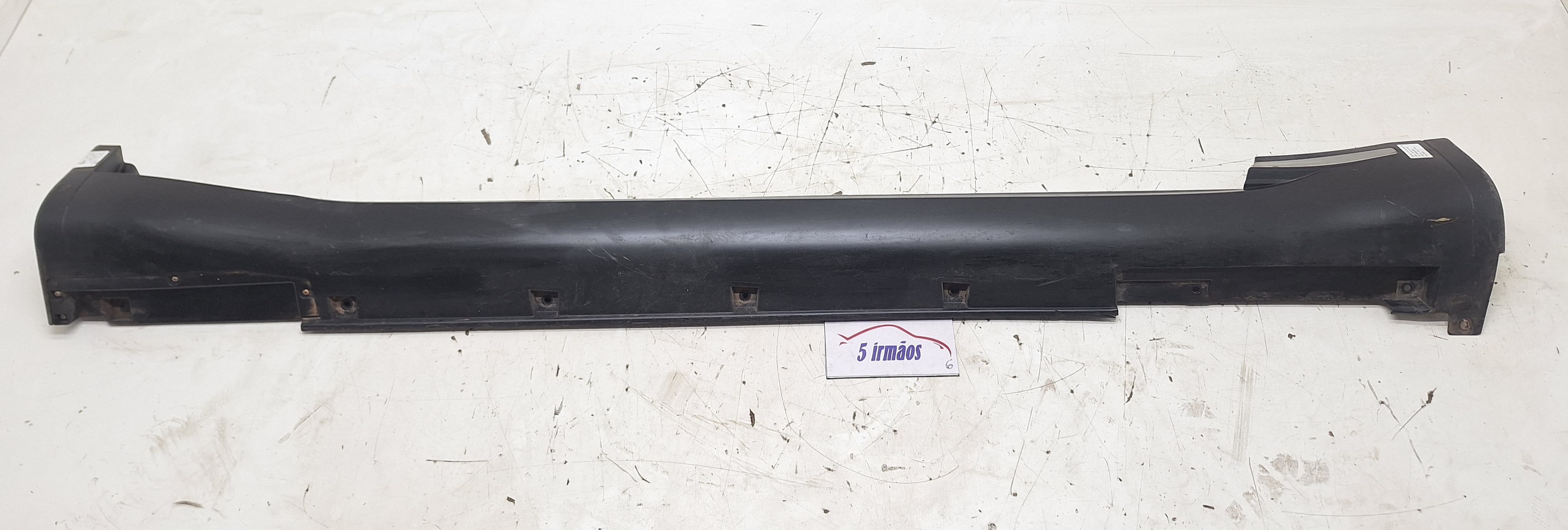 Spoiler Lateral Direito Infiniti Fx 35 3.5 V6 4×4 Aut 2009 Preto