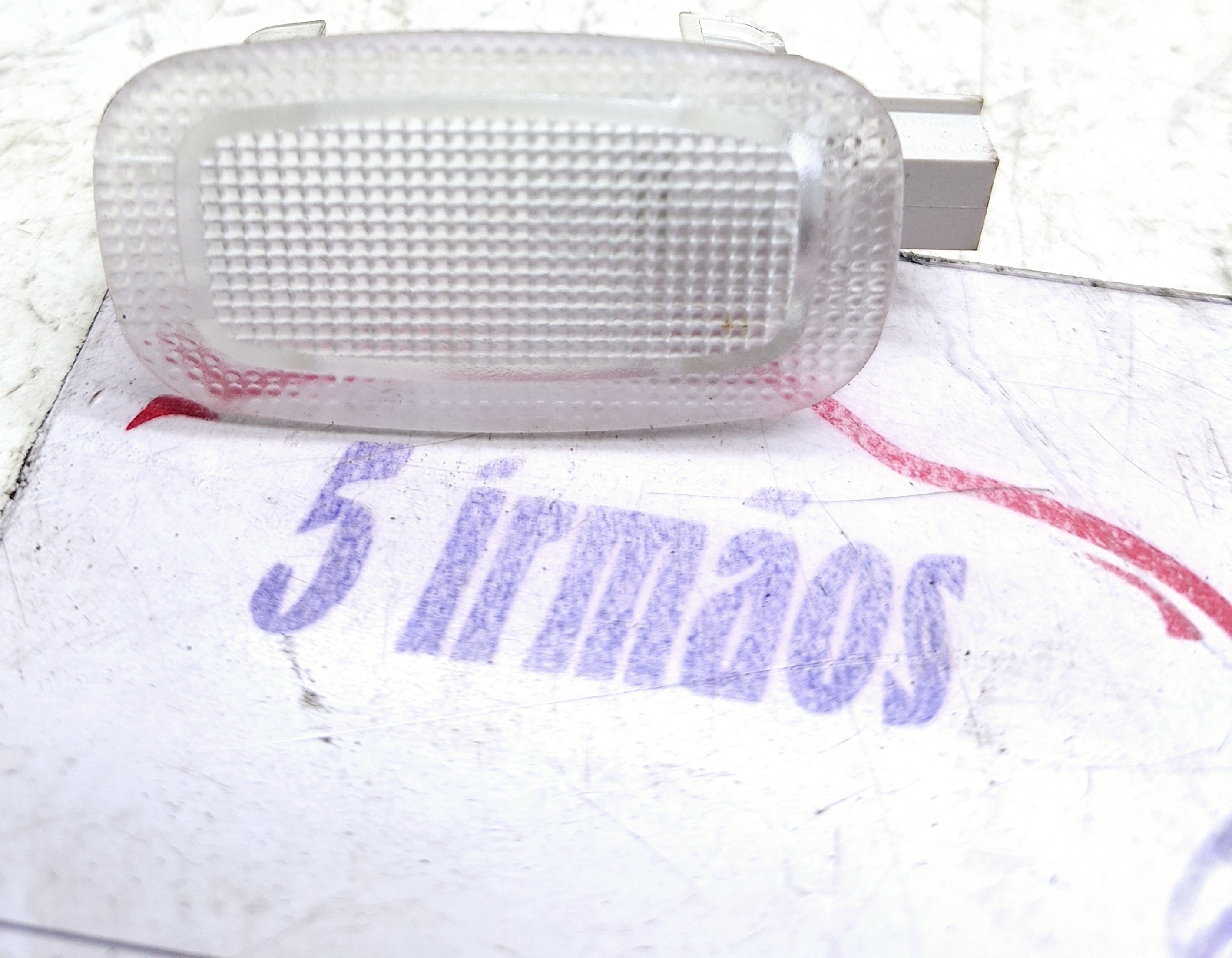 Luz Cortesia Mercedes Cla 2.0 2015 Nºa2218200401