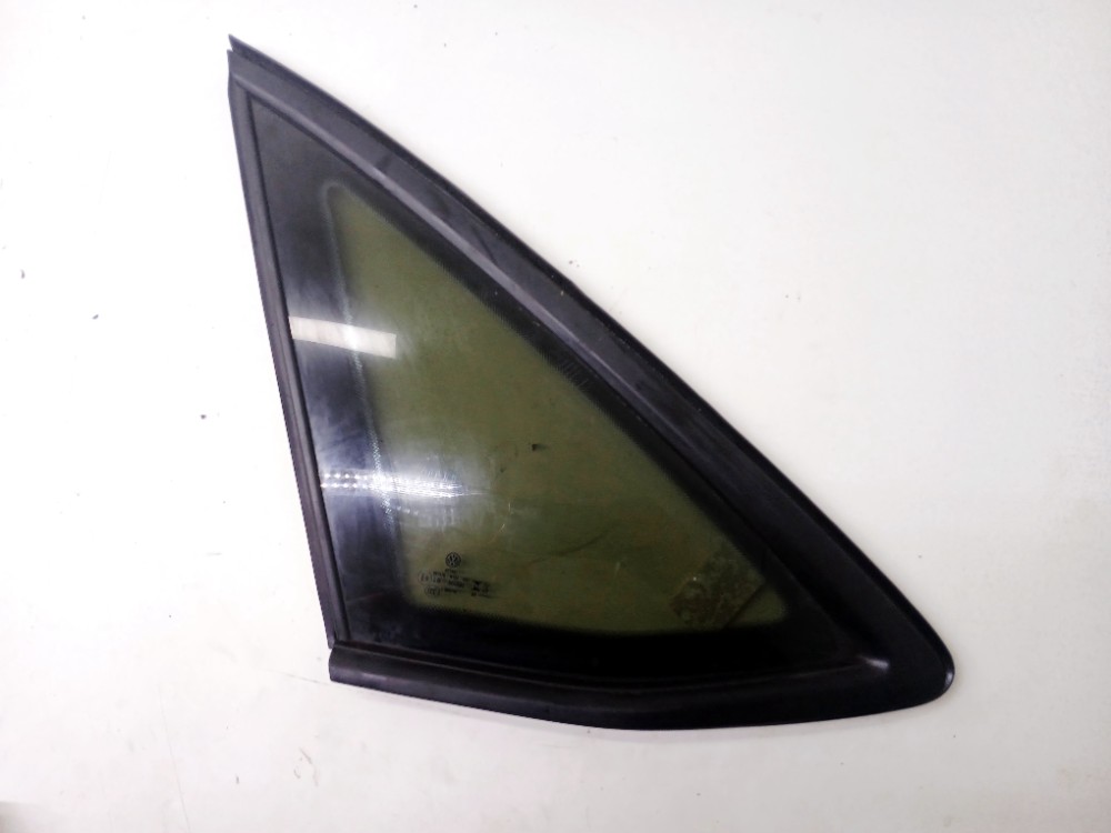 Vidro Fixo Traseiro Esquerdo Vw Jetta 2.0 Gli 2023 2024