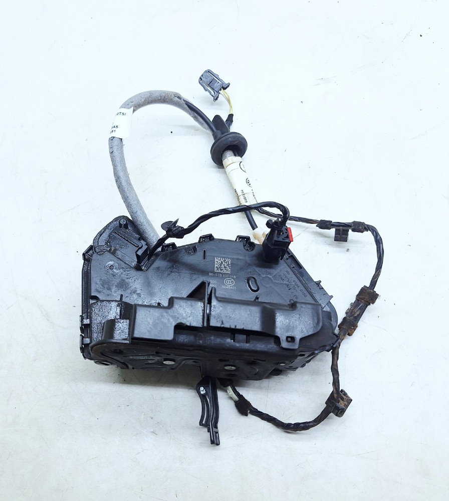 Fechadura Porta Dianteira Direita Passat 2.0 2016 5TB837016