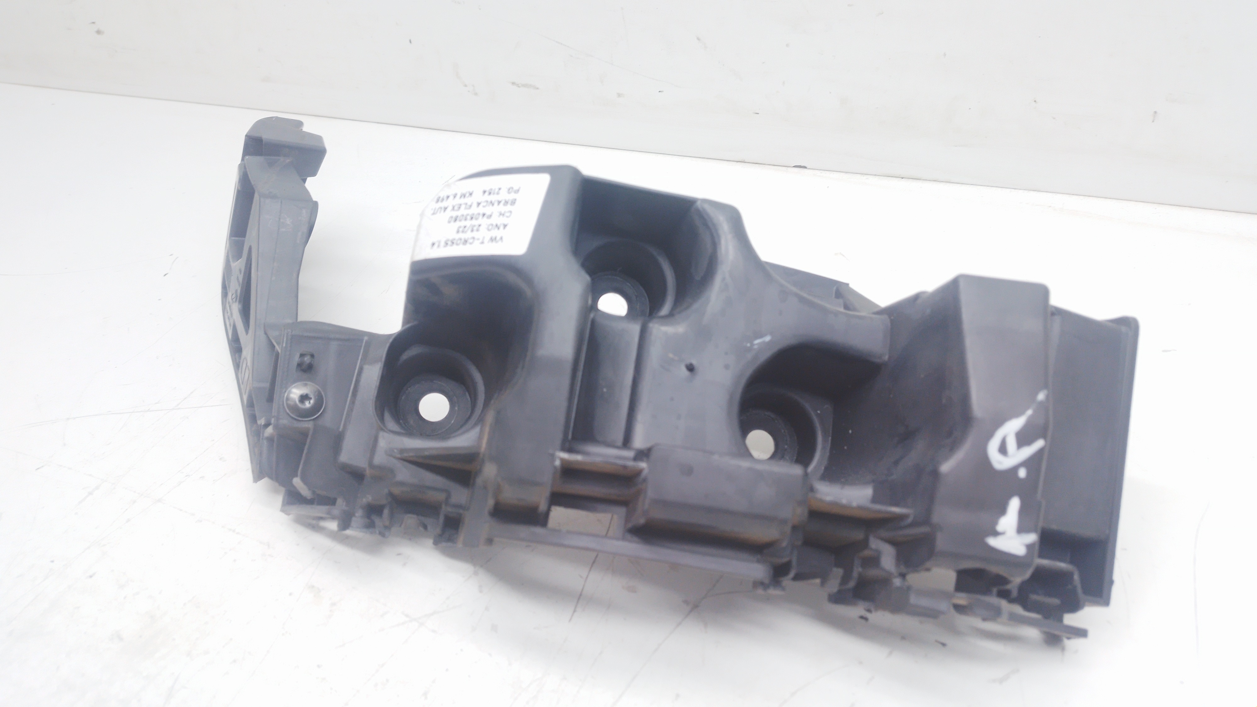 Guia Direito Parachoque Traseiro Vw Tcross 2023 Nº2gp807394a