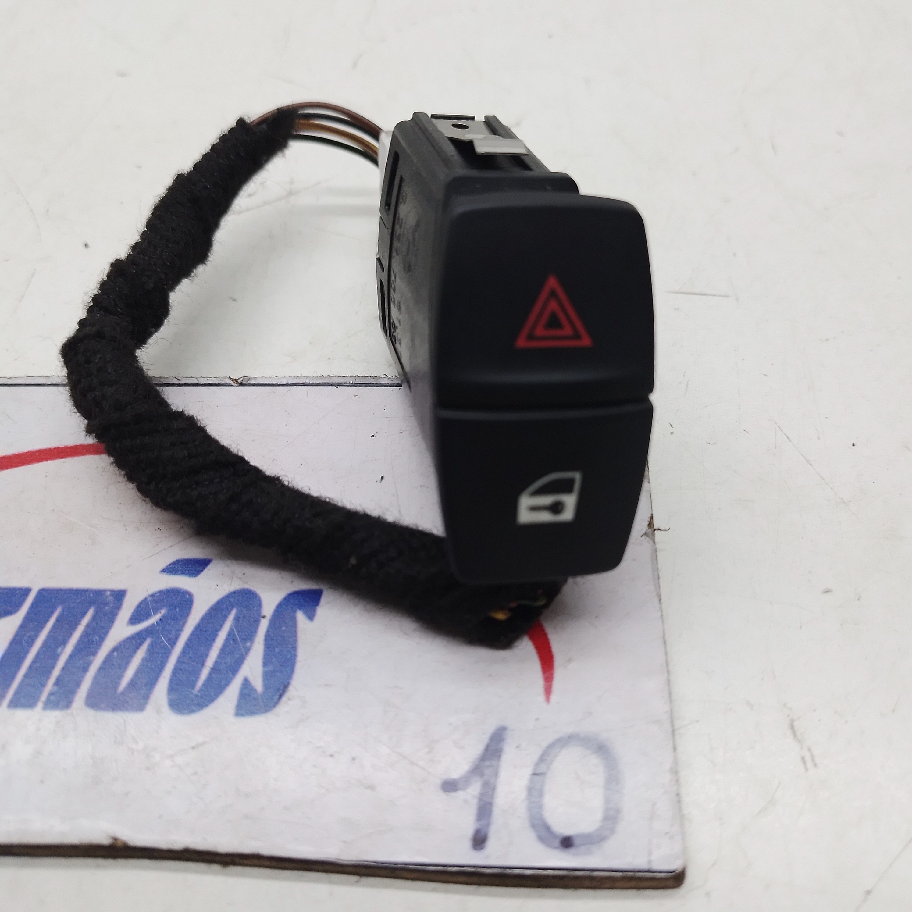 Botão Pisca Alerta Bmw 320i 2.0 2014 / 2015 Nº923178603