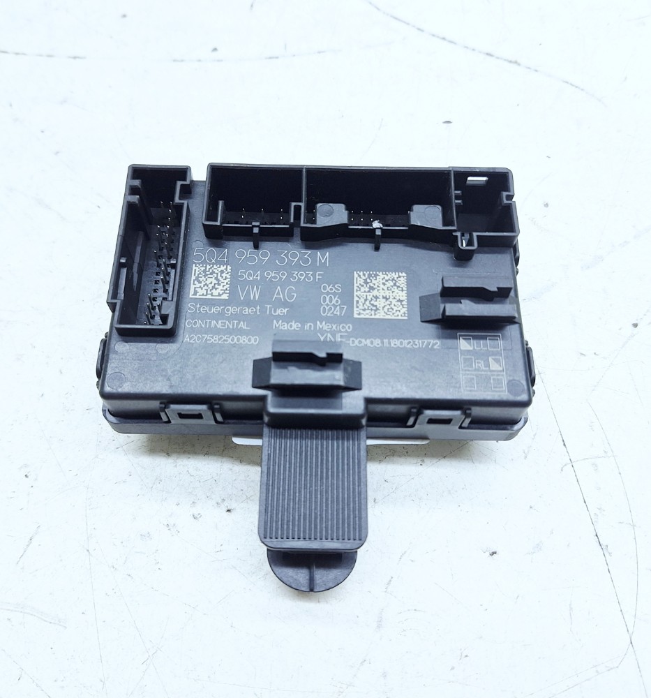 Módulo Porta Dianteira Esquerda Jetta 1.4 2019 5q4959393m