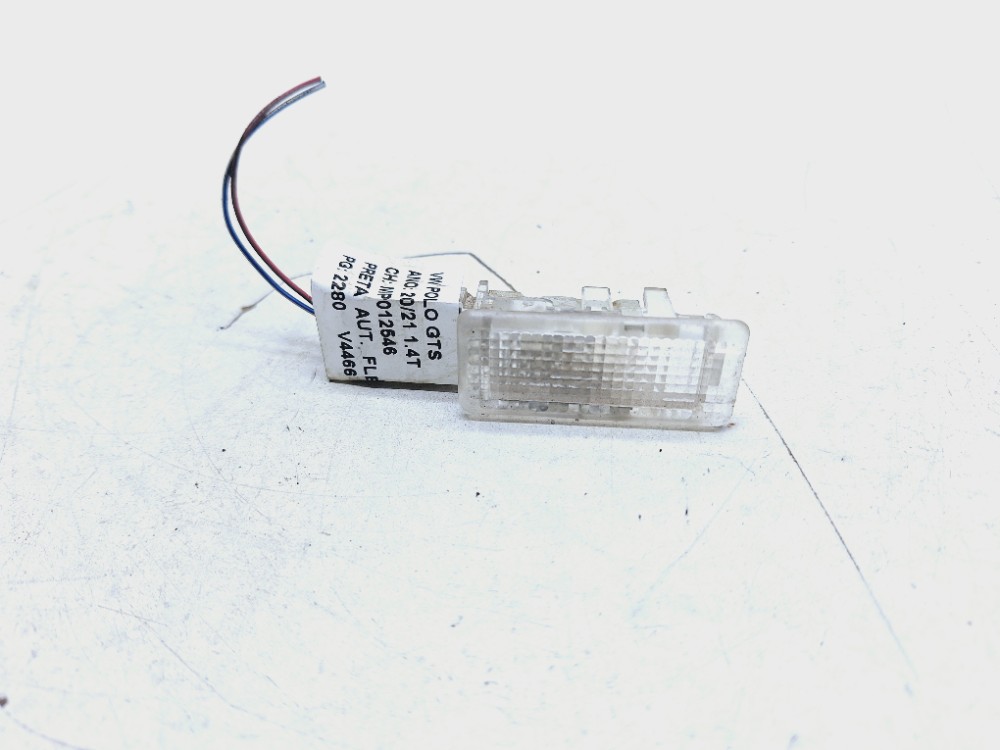 Luz Cortesia Vw Polo 1.4 2020 2021 5q0947415