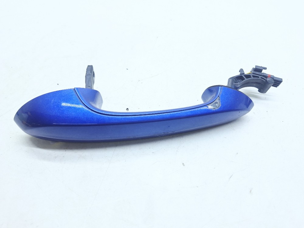 Maçaneta Externa Dianteira Esquerda Bmw 320i 2.0 2020 Azul Dianteira