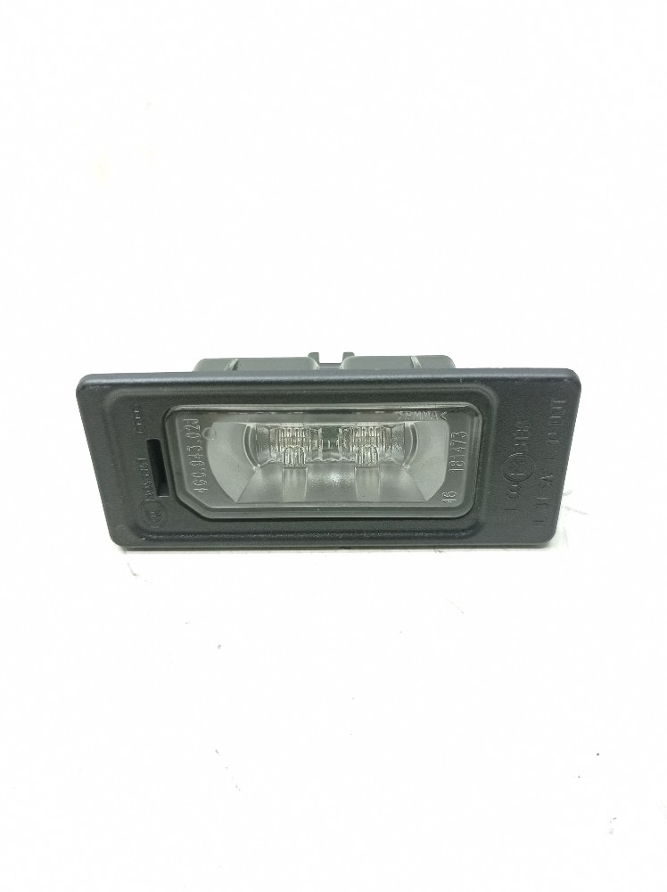 Lanterna Luz Placa Audi S3 Tfsi 2.0 2015 E13138