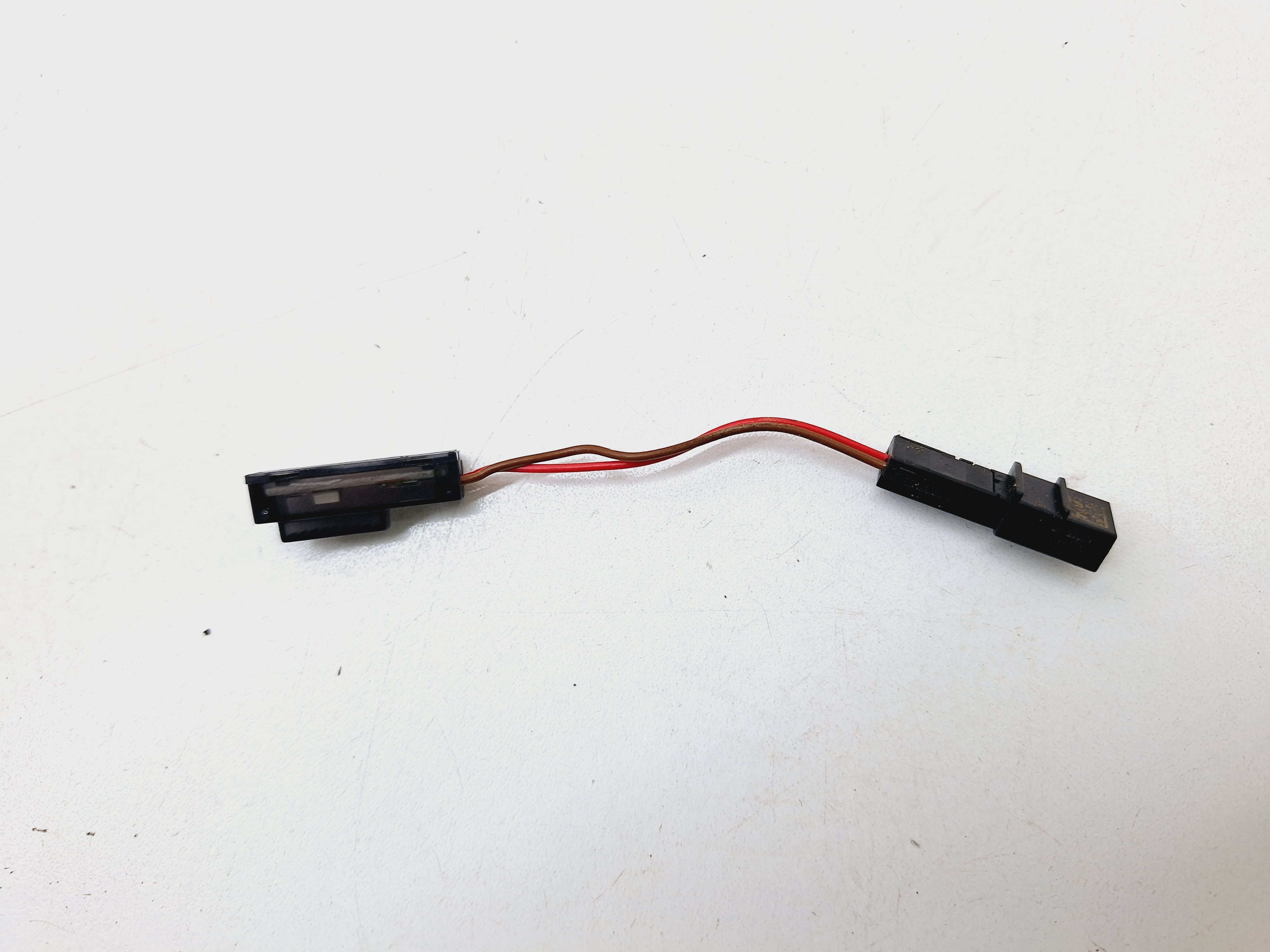 Cabo Chicote Porta Objetos Audi A3 2012 / 2022 Nº8d0972643