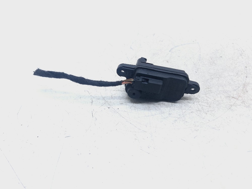 Motor Trava Portinhola Audi Q3 1.4 2020 8s0862153