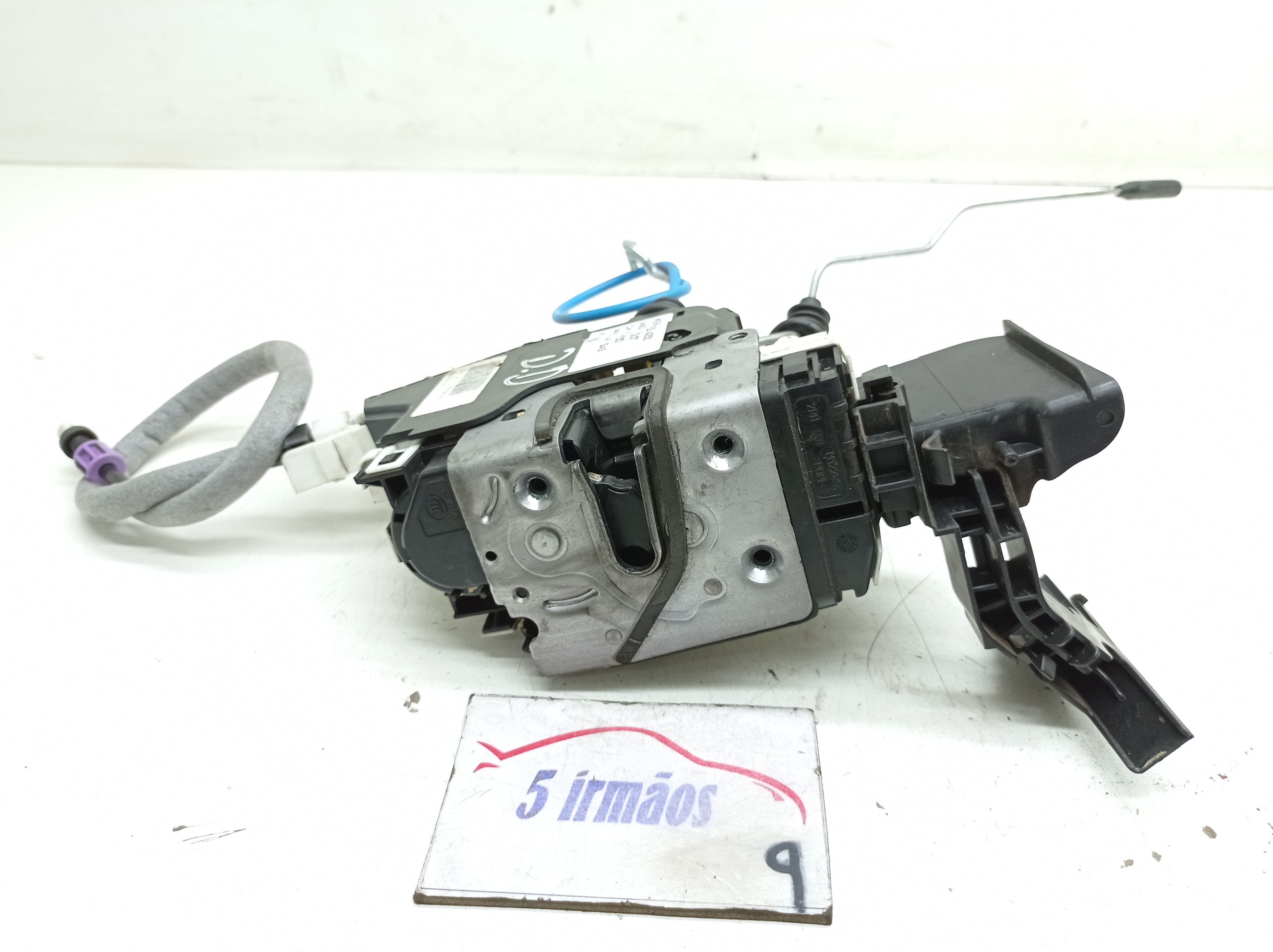 Fechadura Dianteira Direita Mercedes A250 2.0 2015 / 2016