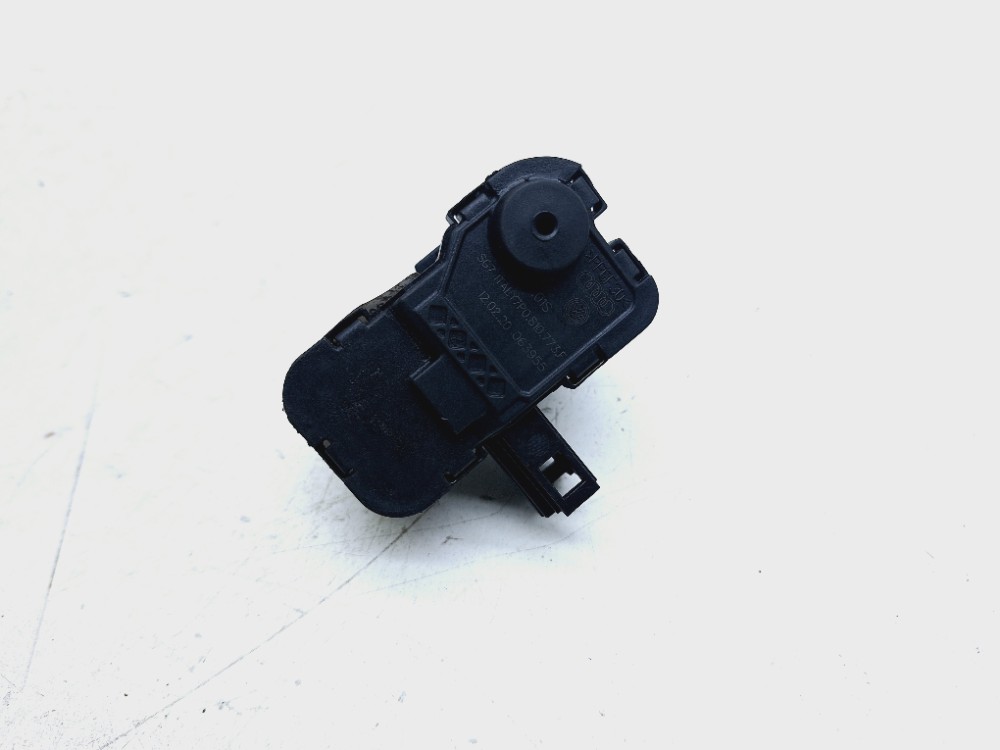 Motor Trava Portinhola Vw Polo 1.4 2020 2021 7p0810773f