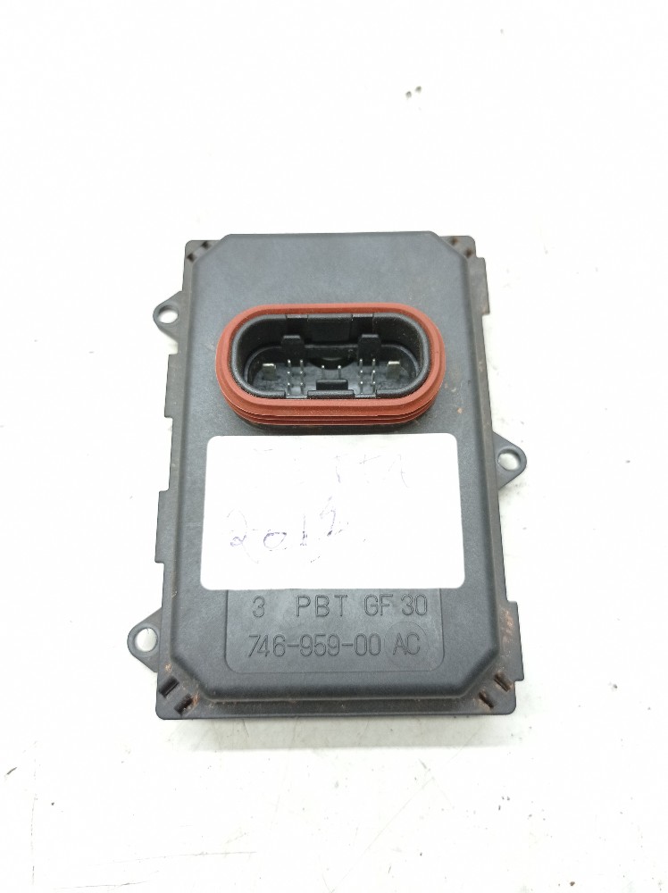 Módulo Reator Farol Esquerdo Vw Jetta Tsi 2.0 2014 2015