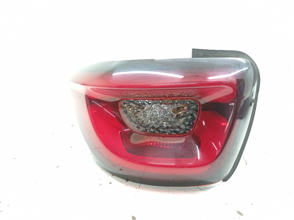 Lanterna Esquerda Tampa Traseira Fiat Toro 2.0 2020 2021